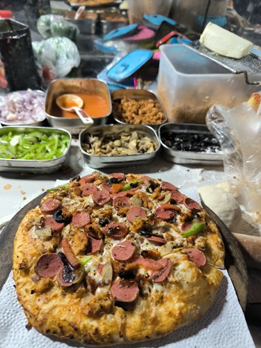 Rising-Fastfood-Business-zemiren